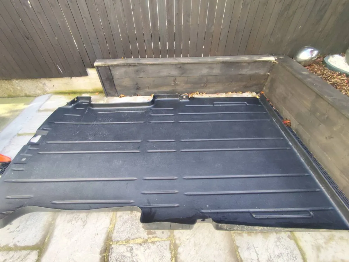 Genuine Ford custom load liner LWB - Image 2