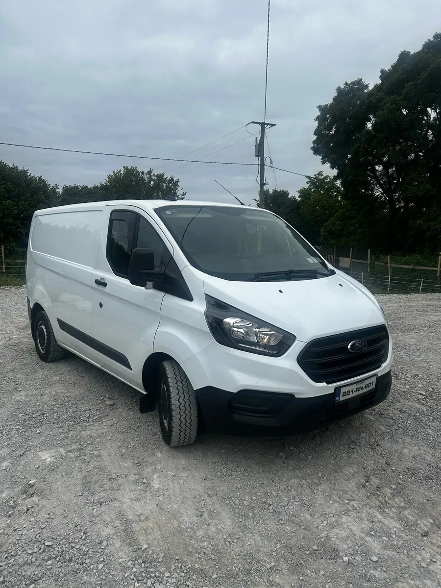 Ford Transit Custom - Image 1