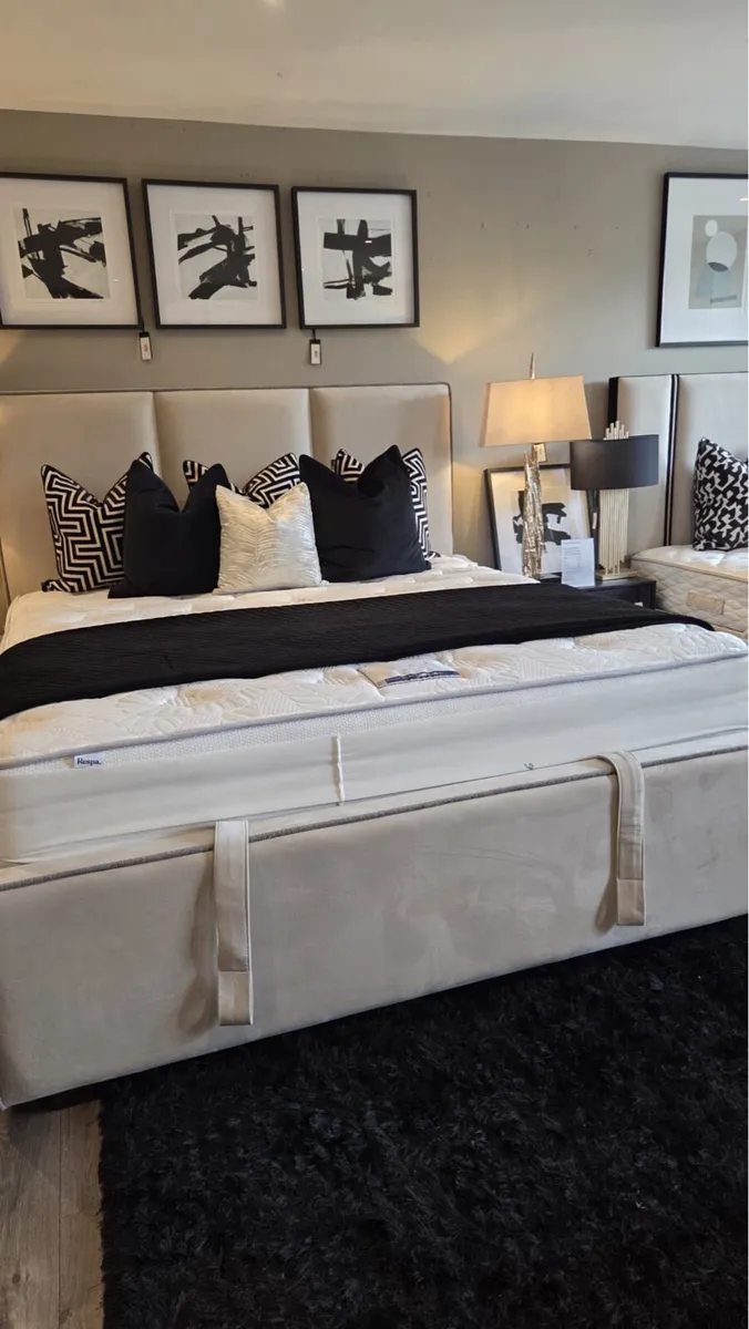 Primary suite master bedroom hotel style bedrooms - Image 3