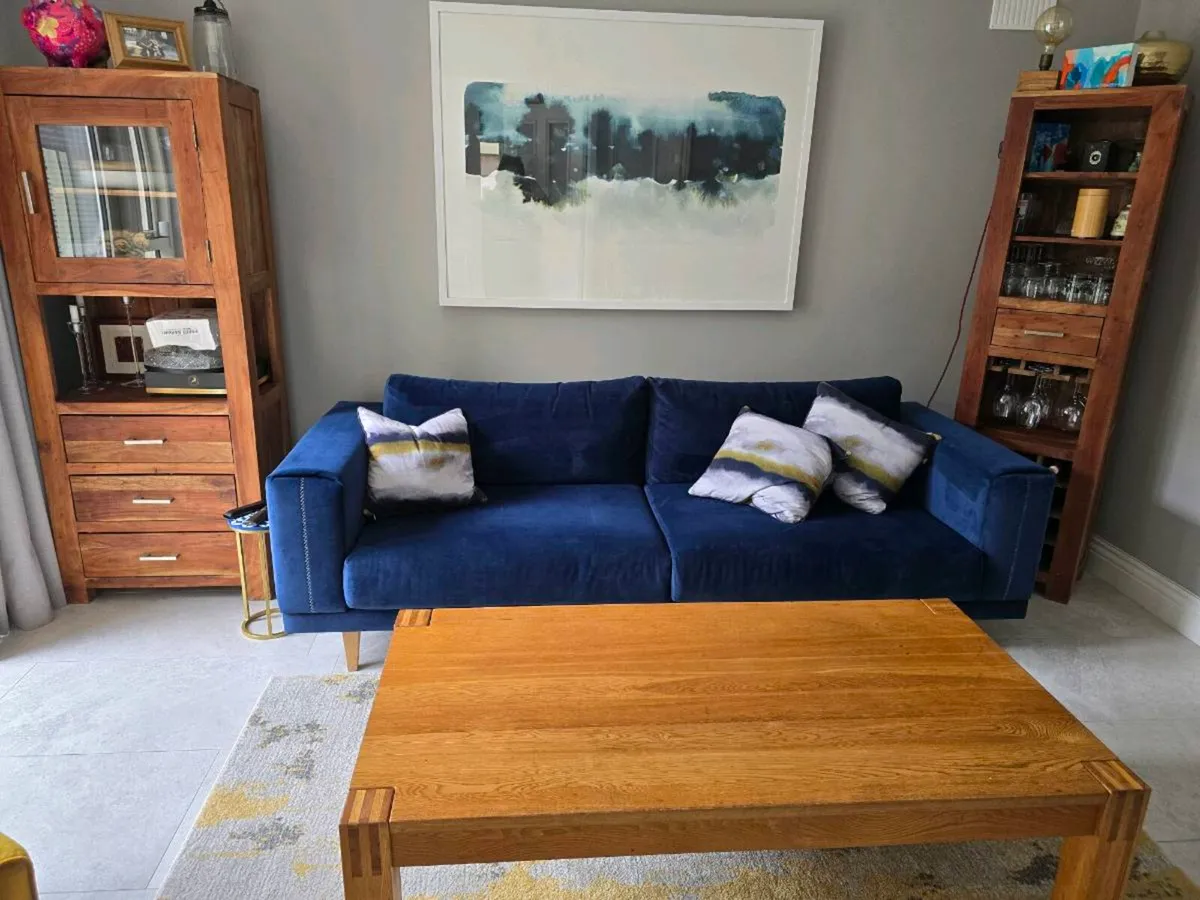 Solid Oak Coffee Table – Contemporary Design | Exc - Image 1