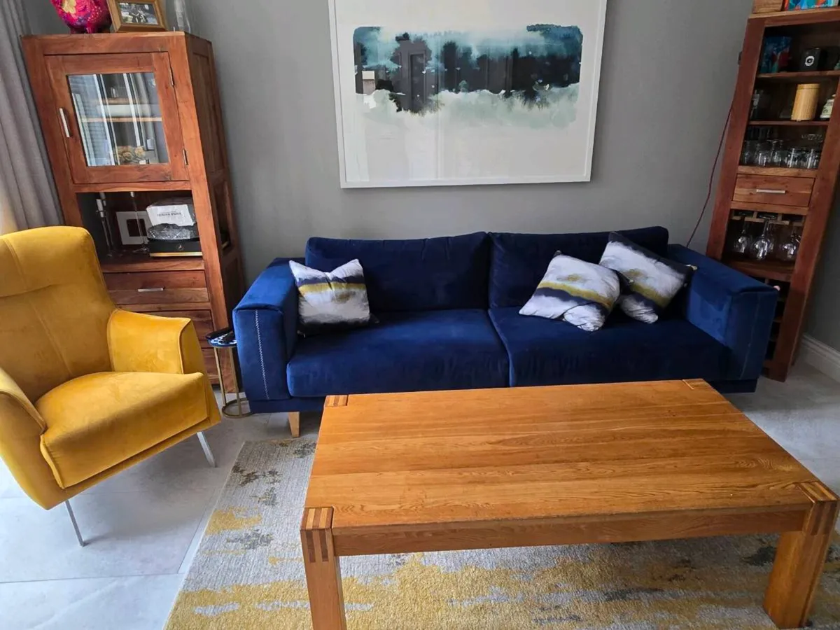 Solid Oak Coffee Table – Contemporary Design | Exc - Image 3