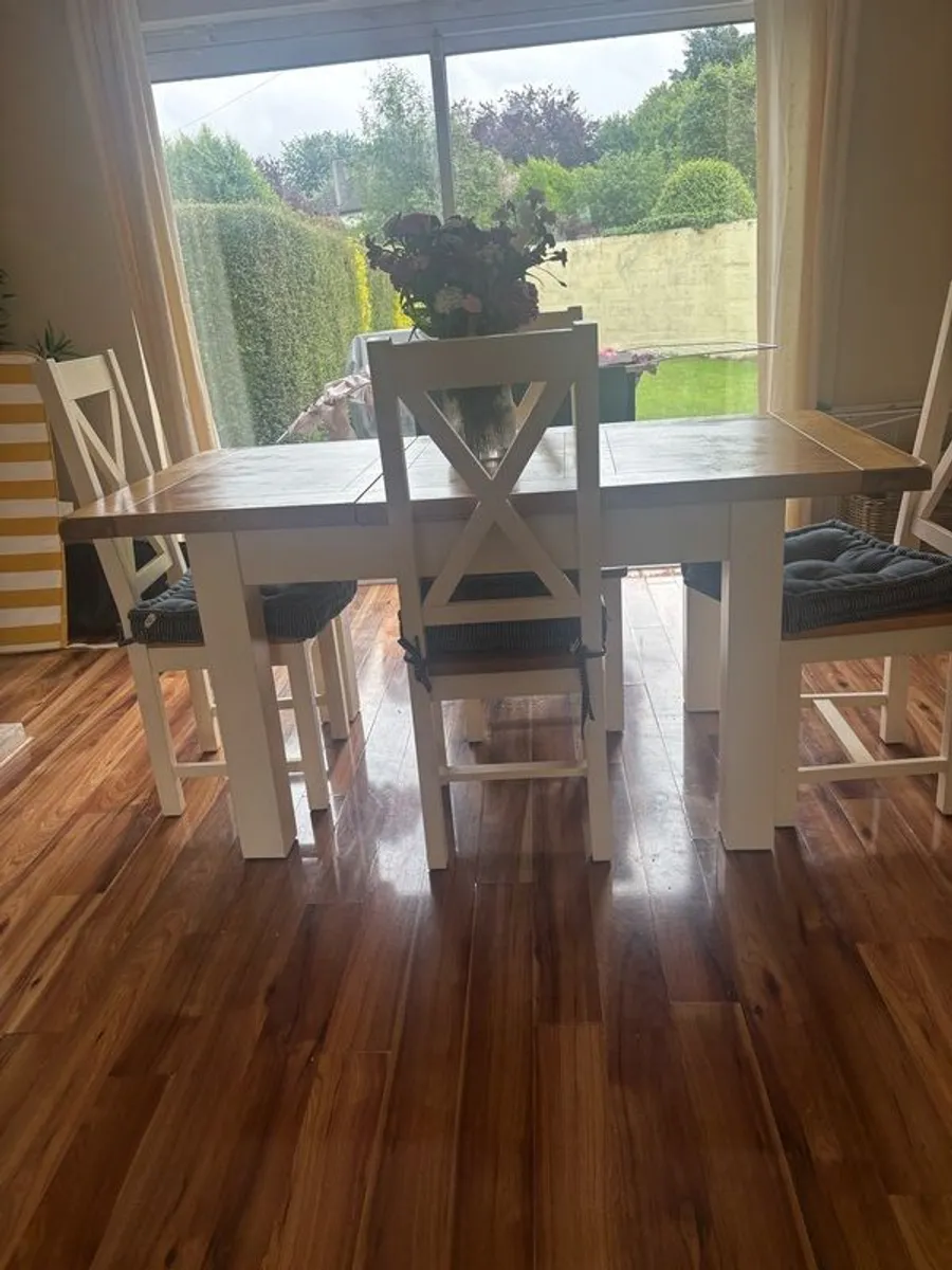dinning room table and 4 chairs , glass for top of table - Image 1