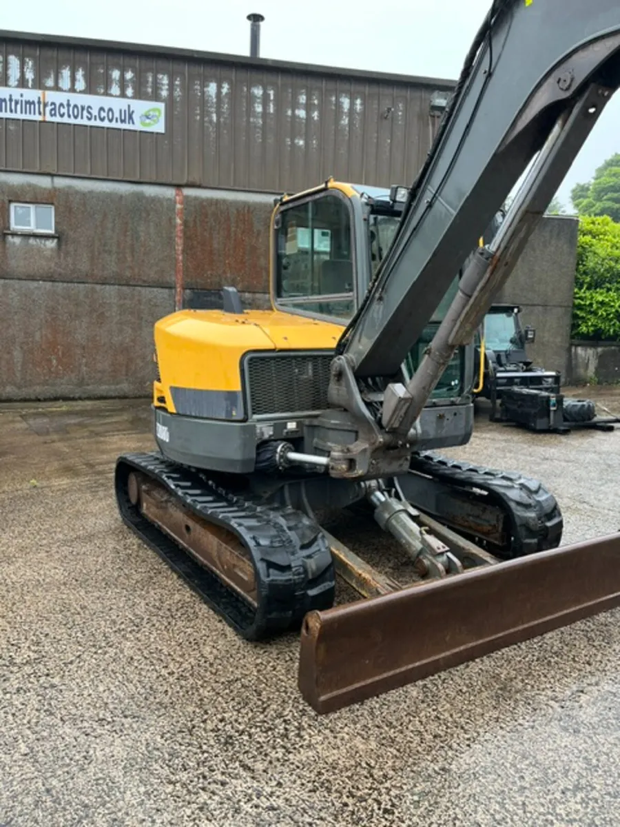 2015 Volvo ECR 88D Excavator - Image 2