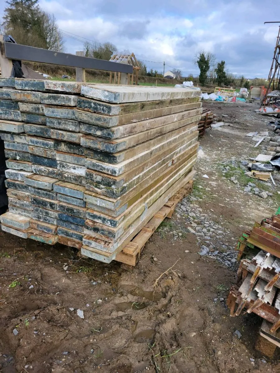 Scaffolding - Image 2