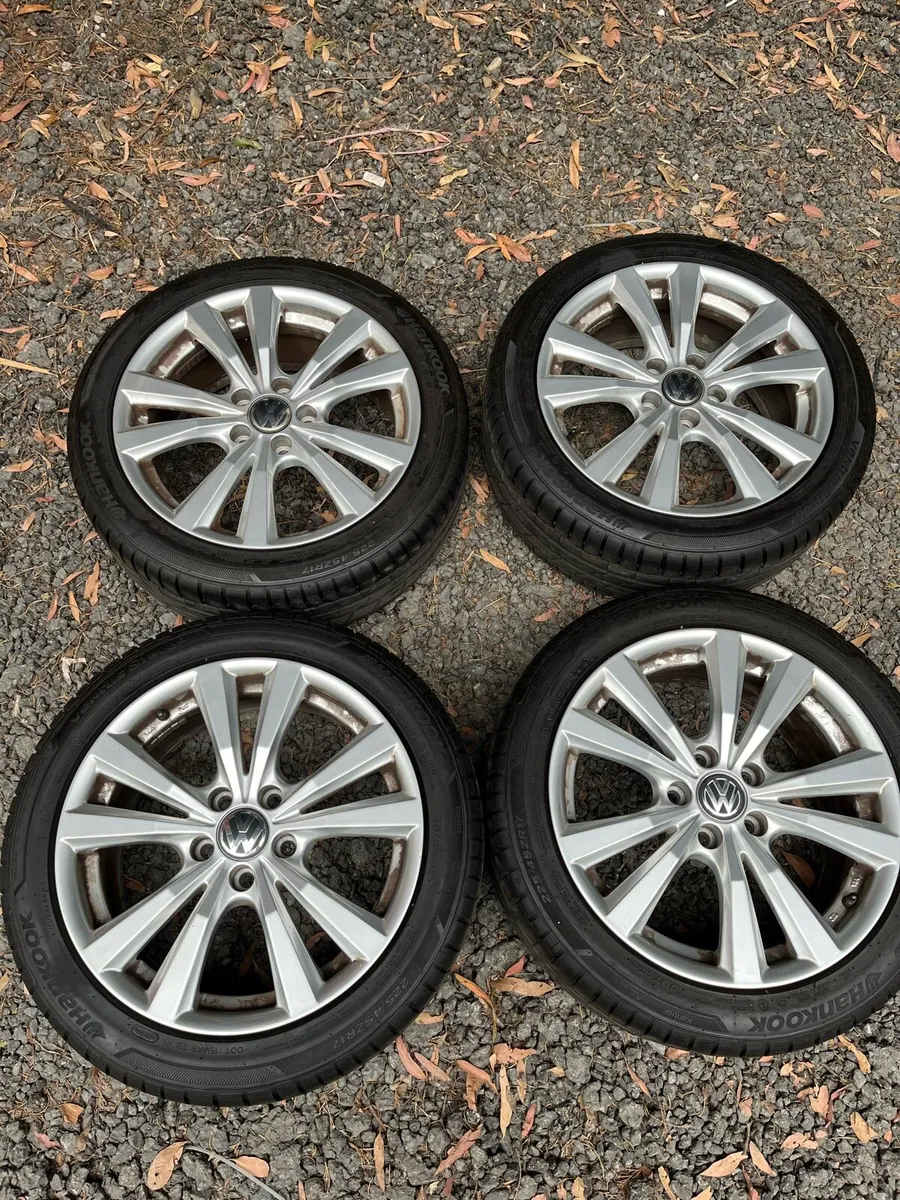 17’ VW GOLF CADDY 5x112 alloy wheels - Image 1