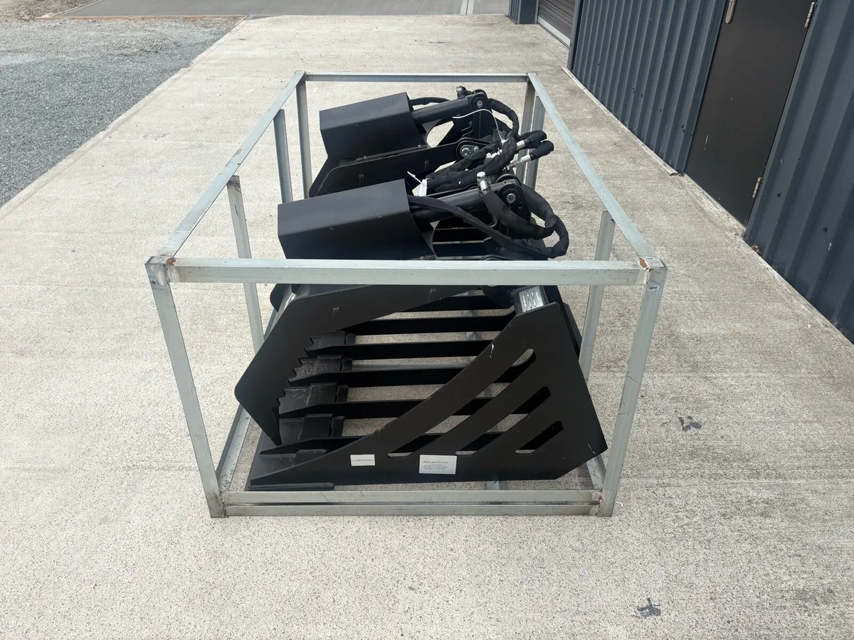 72” Grapple Bucket for Skidsteer - Image 2