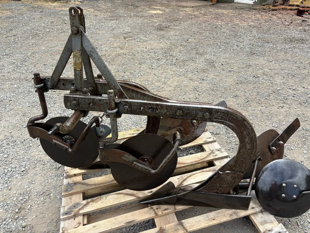 Ferguson 2 Furrow Plough - Image 3