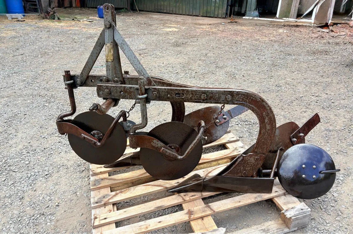 Ferguson 2 Furrow Plough - Image 4