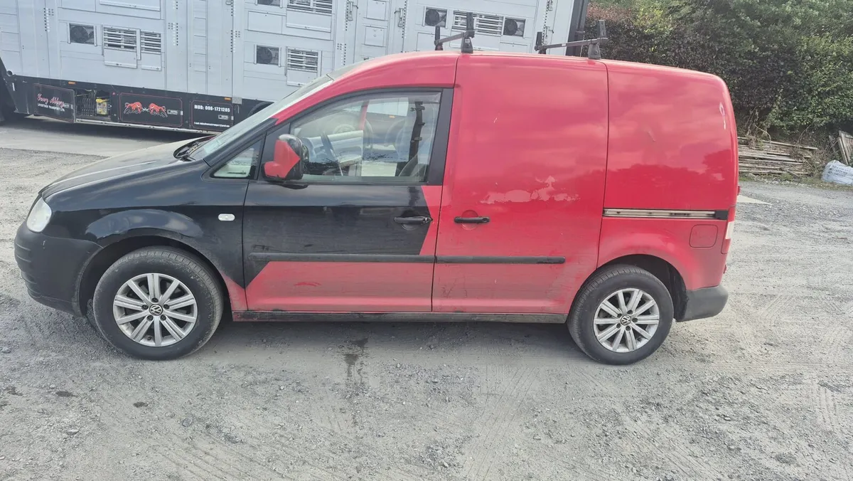 Caddy Van - Image 2