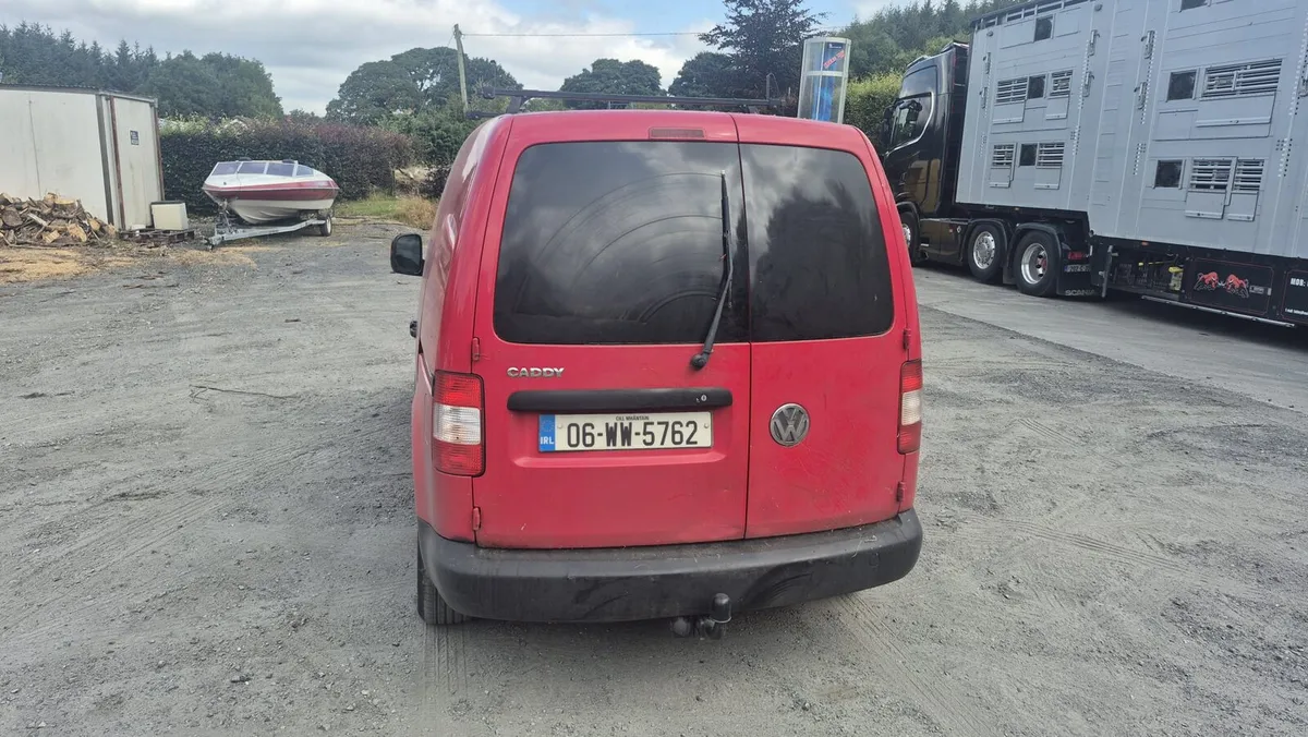Caddy Van - Image 3