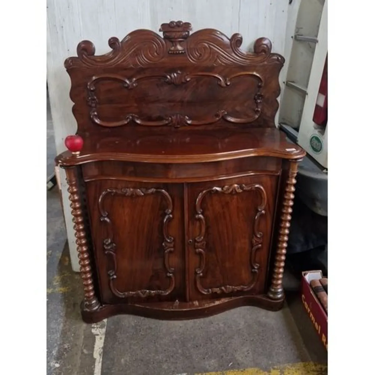 Furniture-Vintage-Antique-Artisan-Designer - Image 4