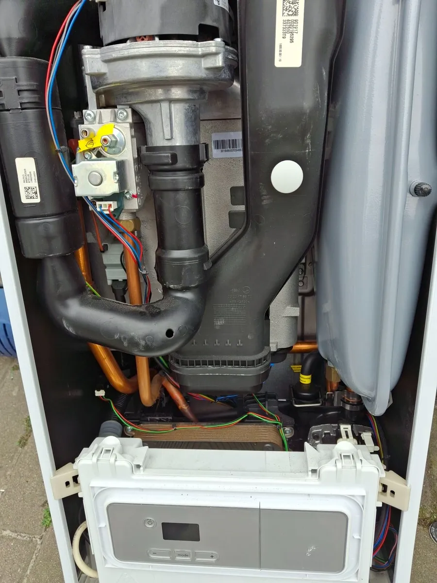 Glowworm boiler - Image 3