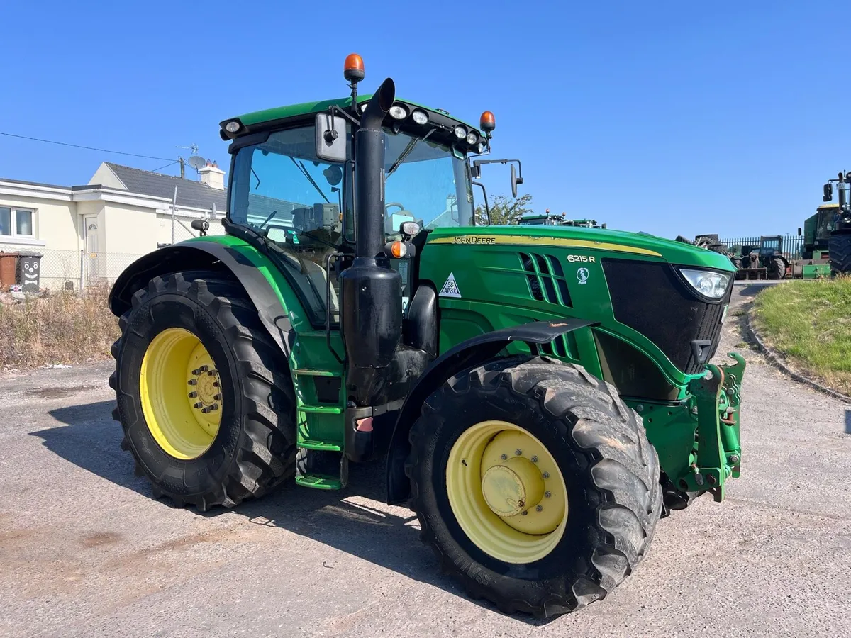 John Deere 6215R - Image 1