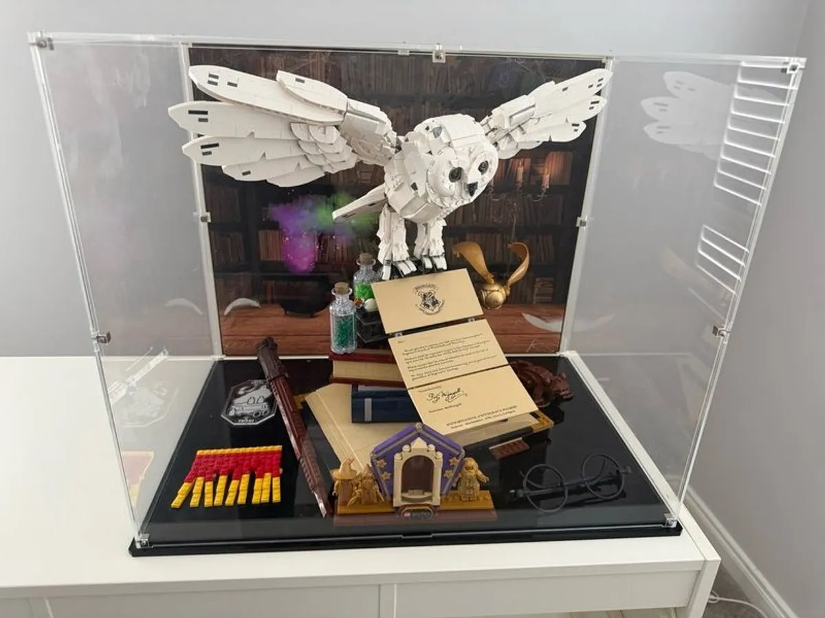 Lego 76391 Harry Potter Hogwarts Icons Collector Edition - Image 1