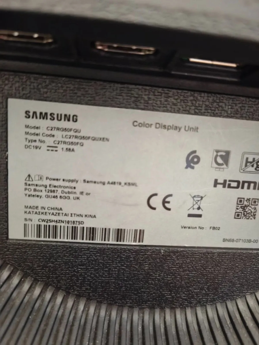 27 inch Samsung gaming monitor - Image 2