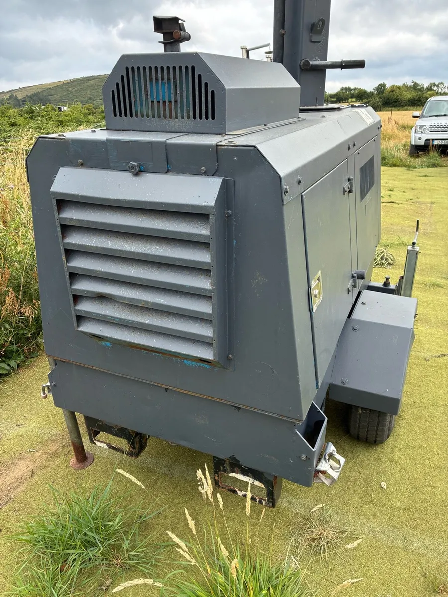 Tower Light / Generator - Image 2