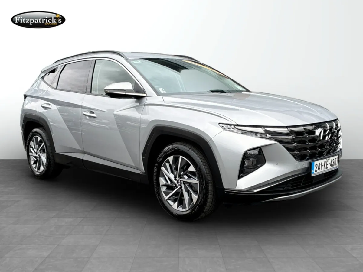 Hyundai Tucson Executive Plus Diesel Commercial - Image 1