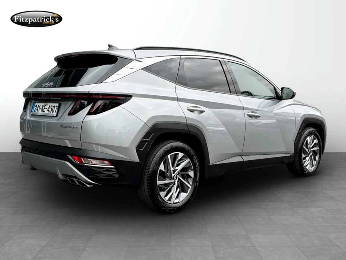 Hyundai Tucson Executive Plus Diesel Commercial - Image 4