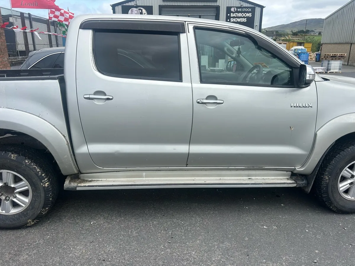 Commercial vehicle - Image 2