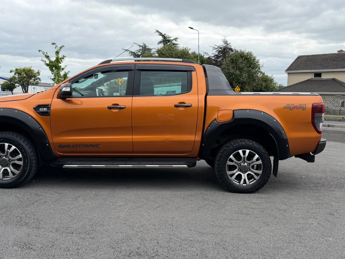 ABSOLUTELY STUNNING 3.2 AUTO FORD RANGER - Image 4