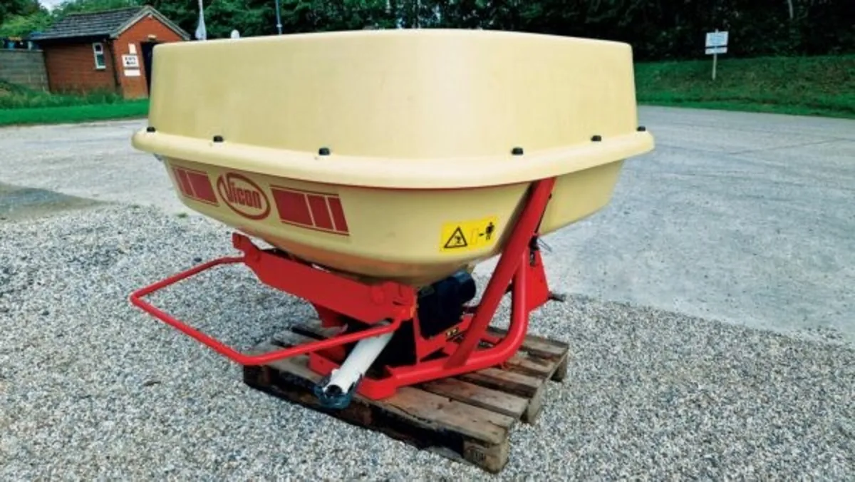 VICON 1354 WAGTAIL SOWER - Image 1