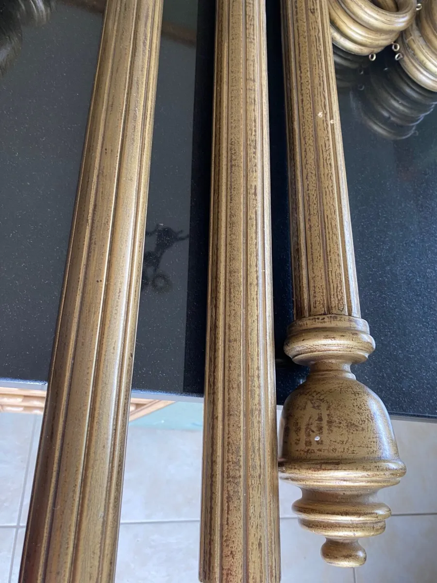 Curtain poles - Image 1