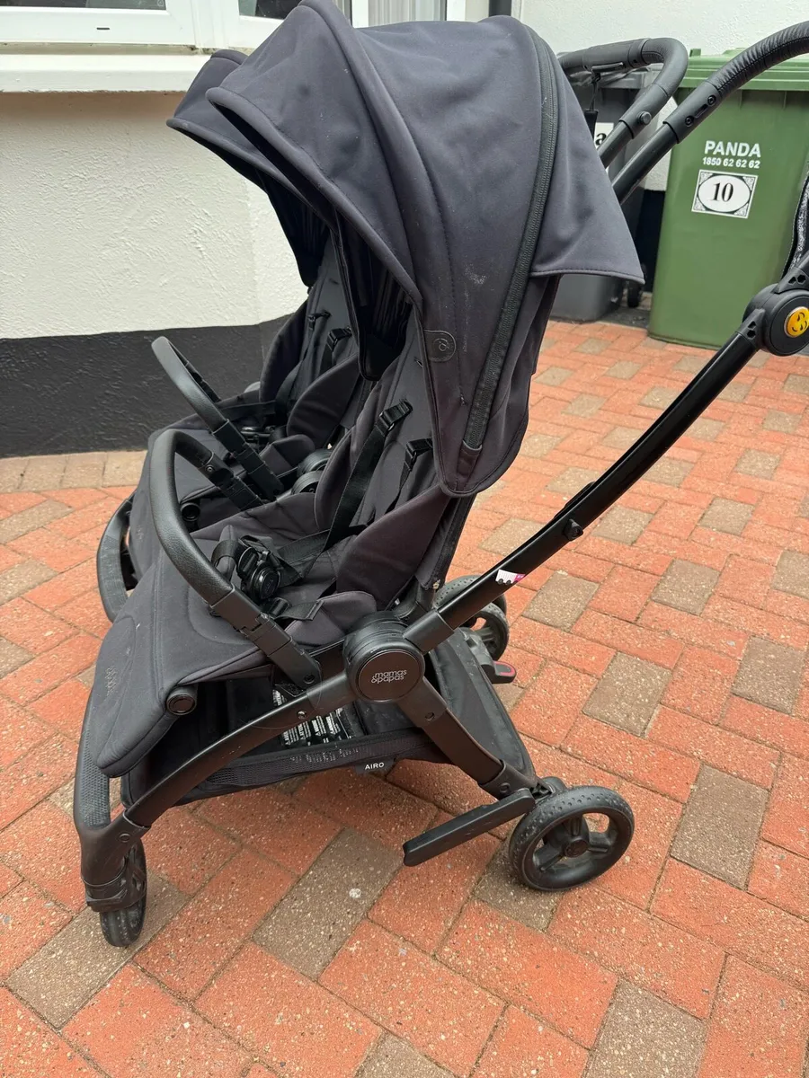 Travel strollers x 2 - Image 3
