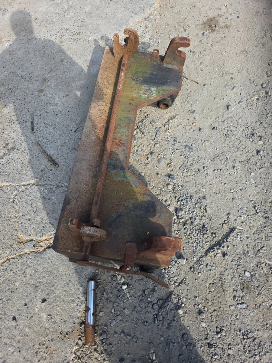 Quick hitch  for 3cx - Image 2