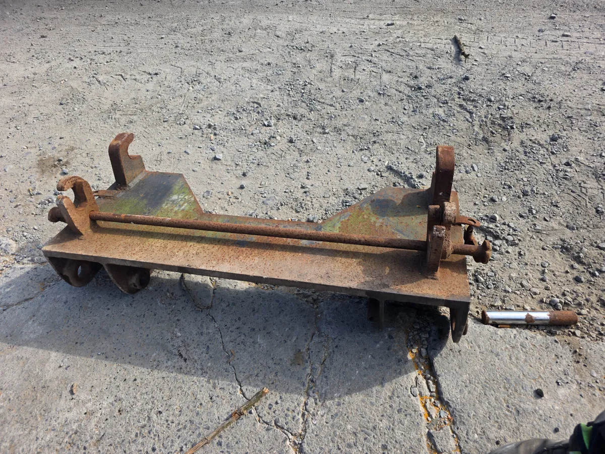Quick hitch  for 3cx - Image 3