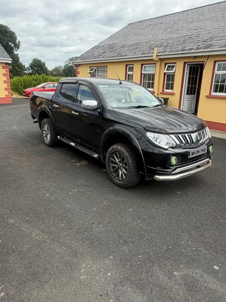 Mitsubishi L200 2016 - Image 1