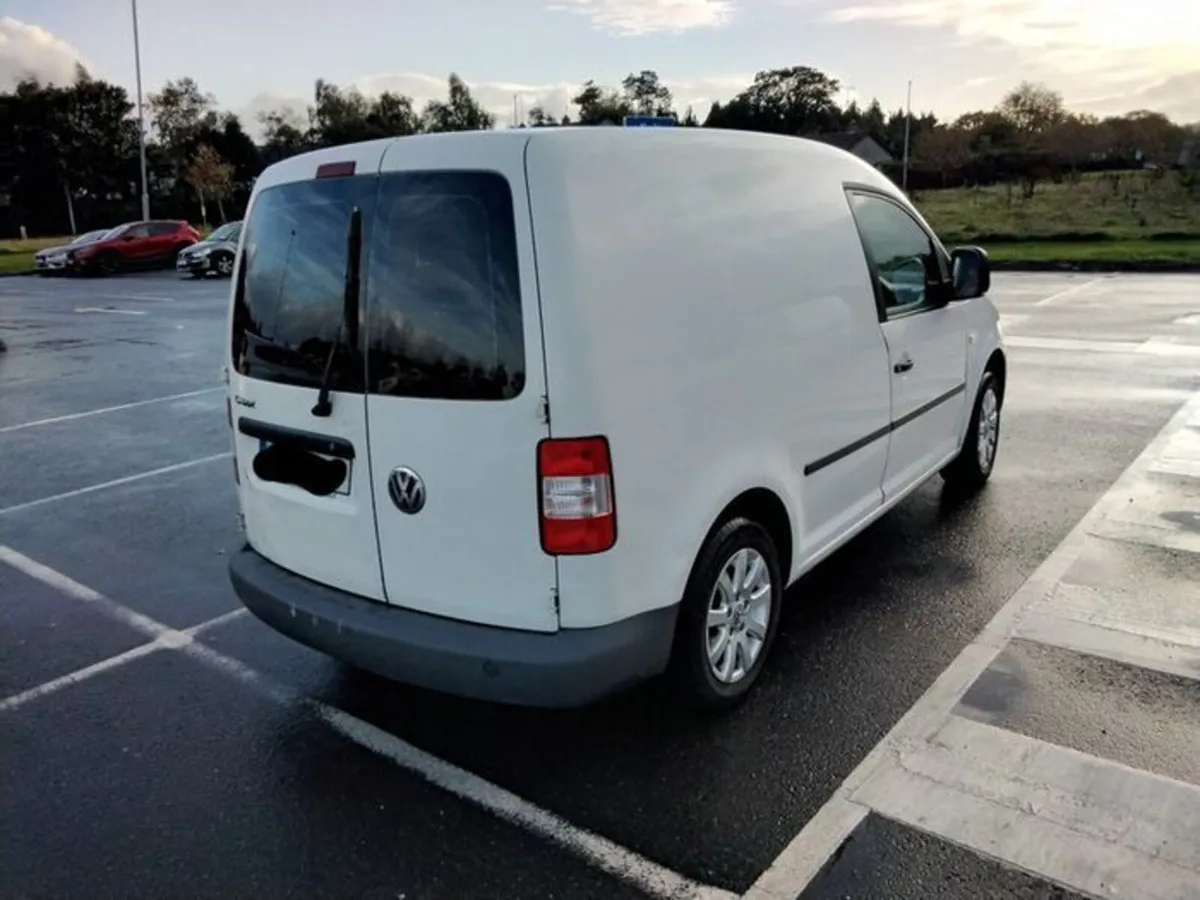 Volkswagen Caddy 2008 - Image 3