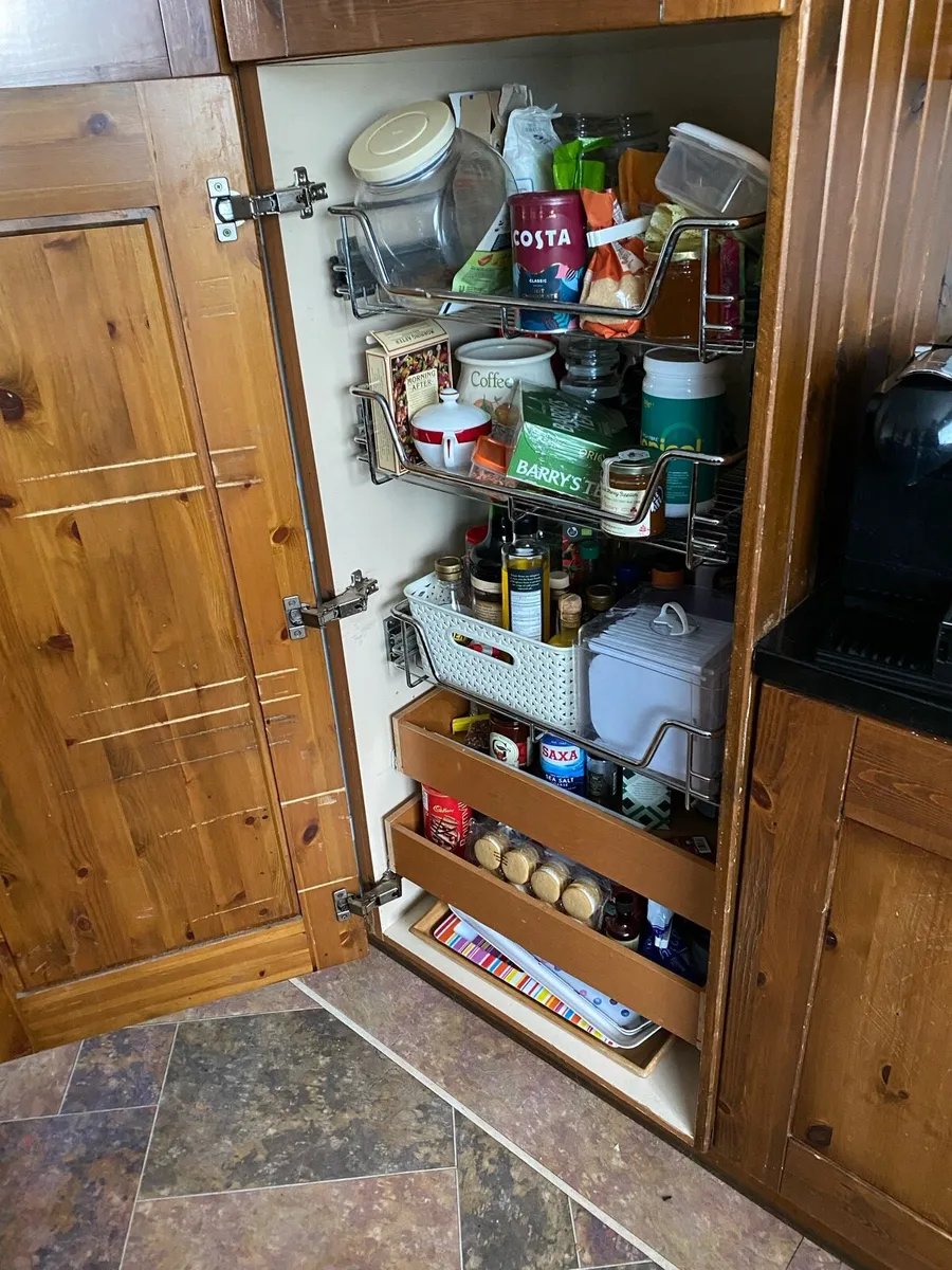 Solid Pine Kitchen - Image 3