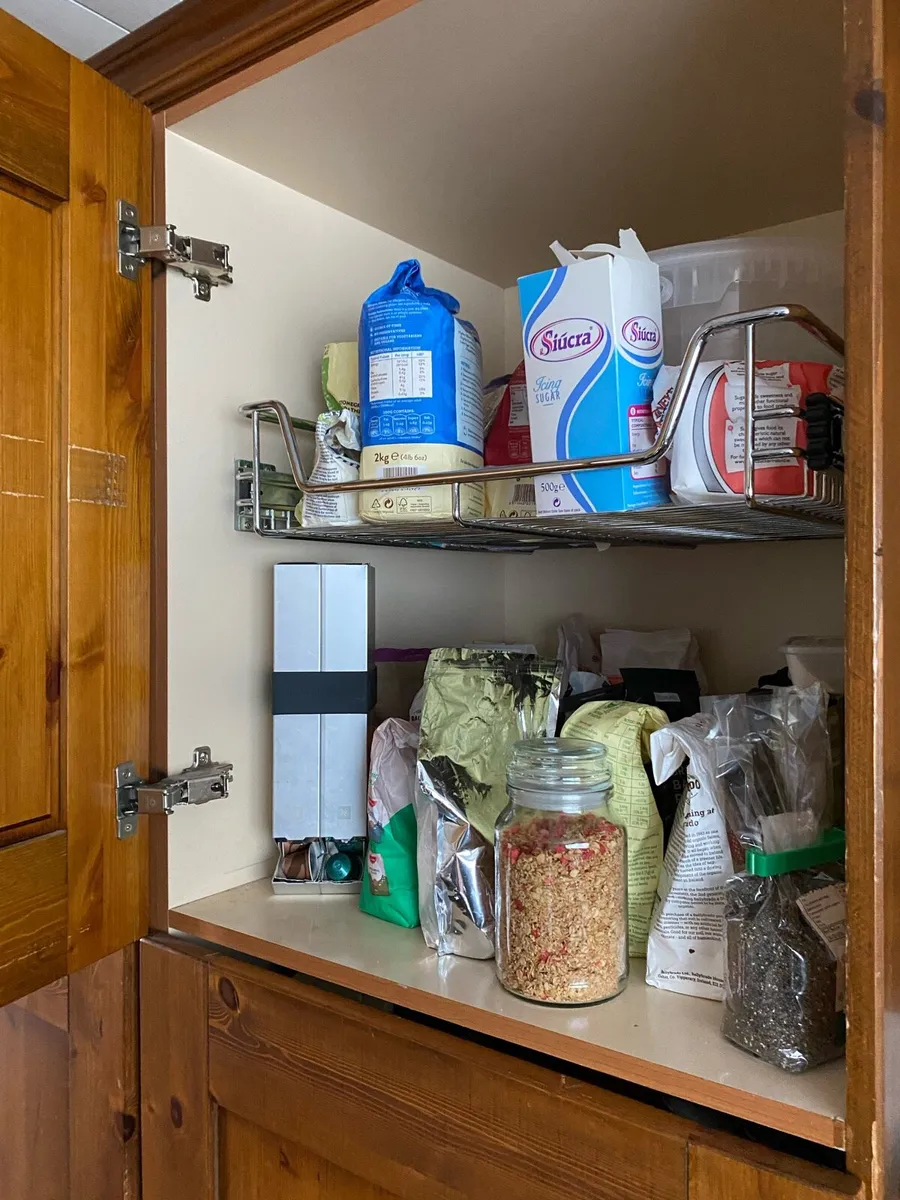 Solid Pine Kitchen - Image 4