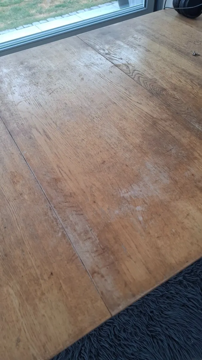 Kitchen/Dining Table and bench - Image 3