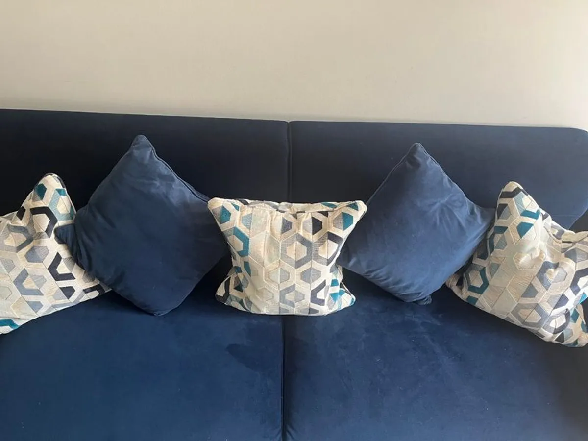 Navy velour sofa (almost new) - Image 3