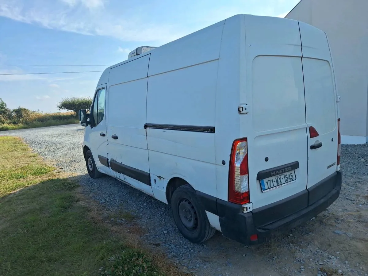 Renault master fridge van - Image 3