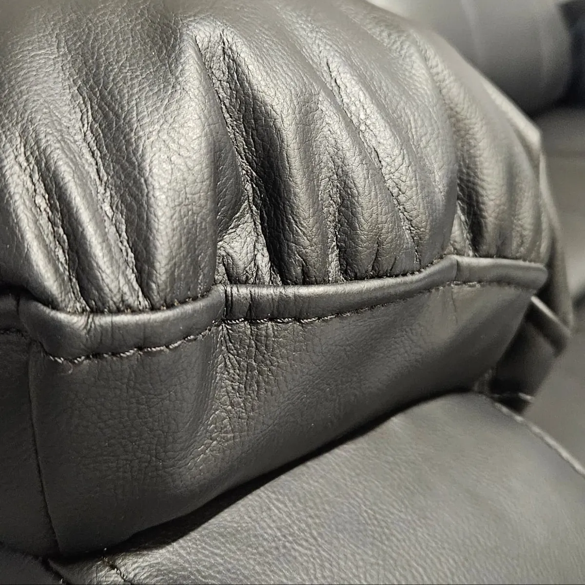 2 seater RECLINER  clearance NEW - Image 2