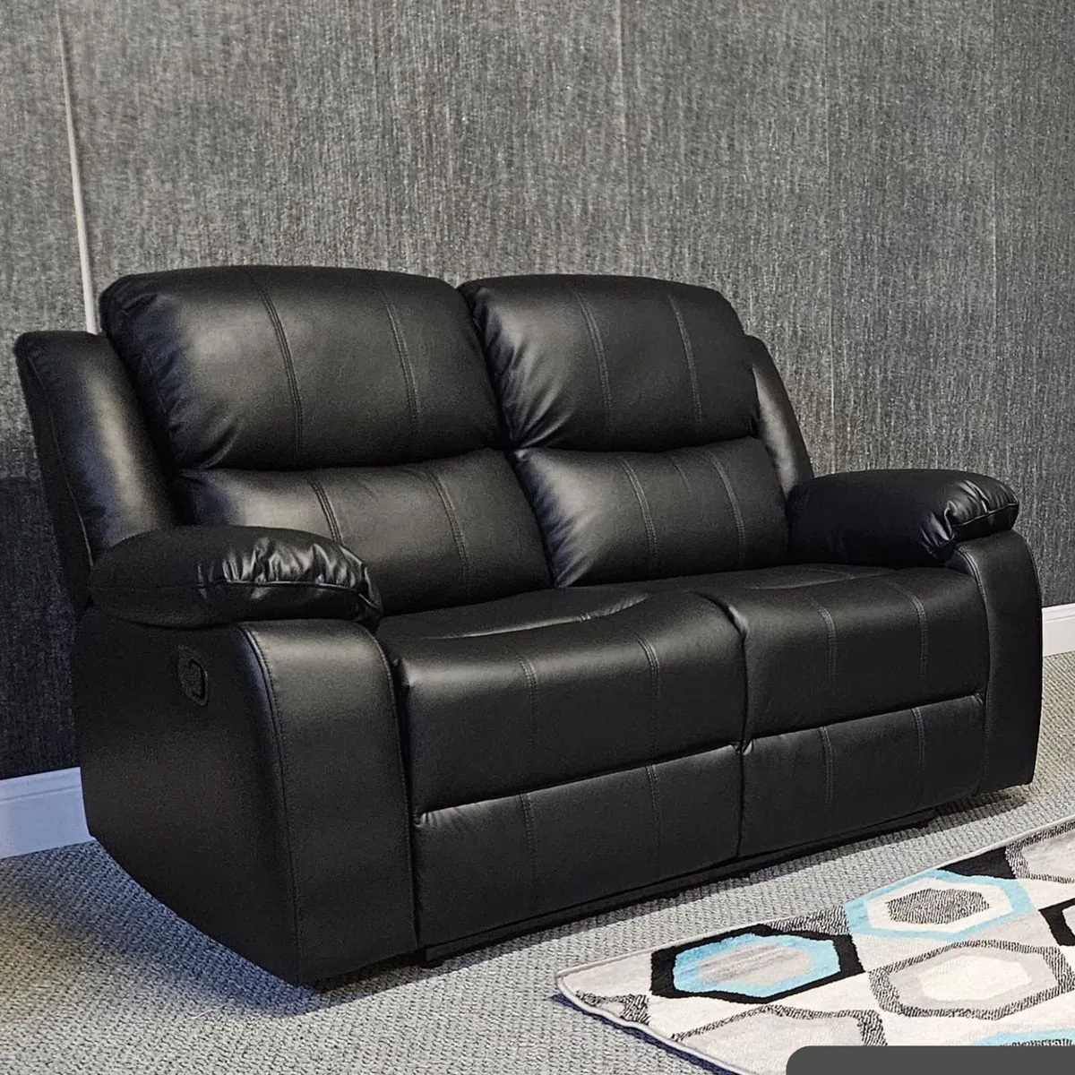2 seater RECLINER  clearance NEW - Image 4