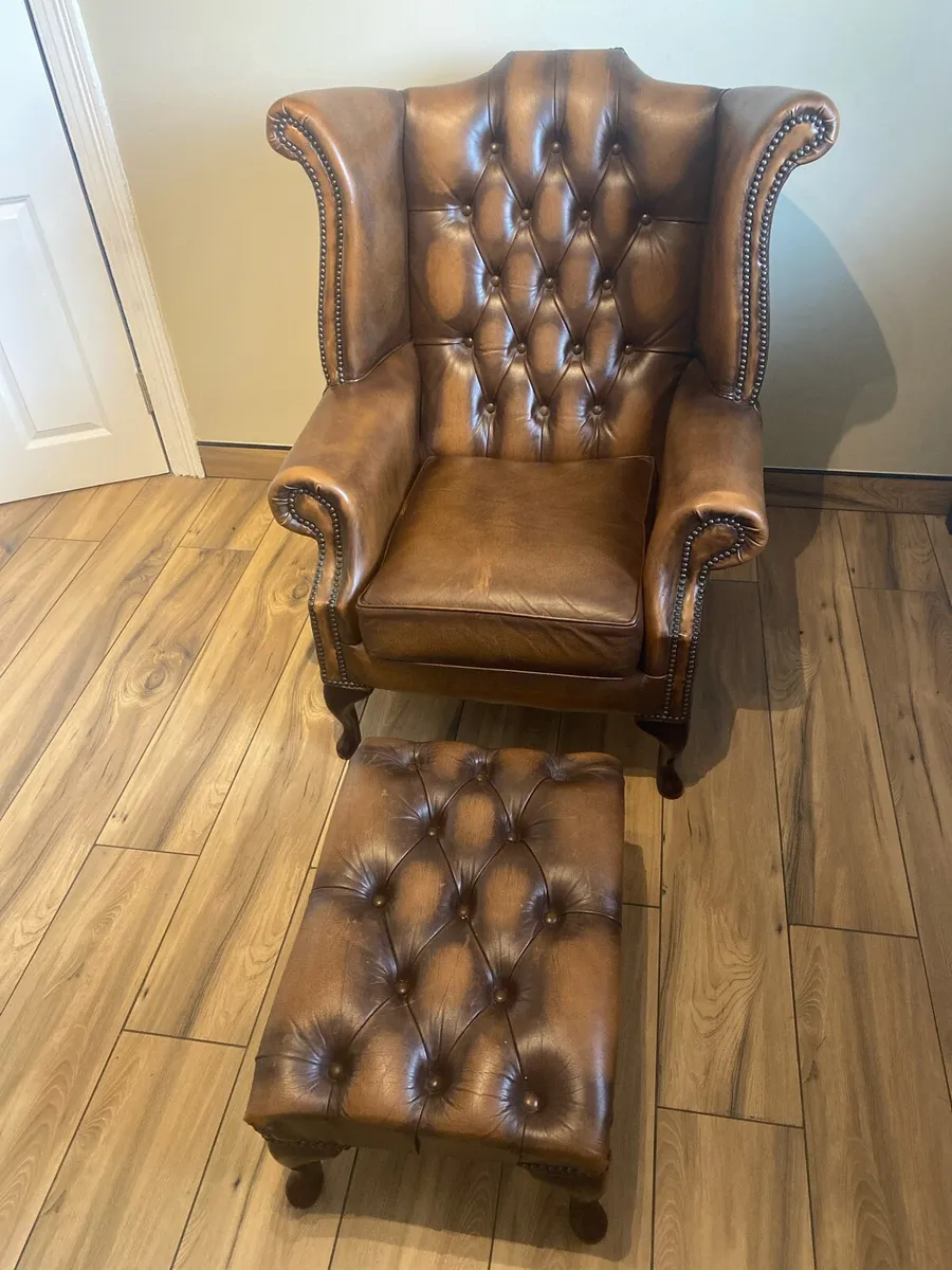 Chesterfield chair and stool