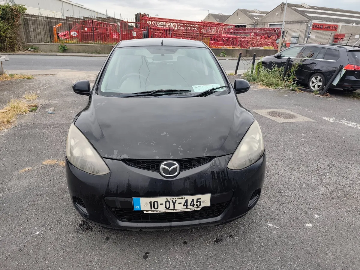 2010 Mazda 2 - Image 2