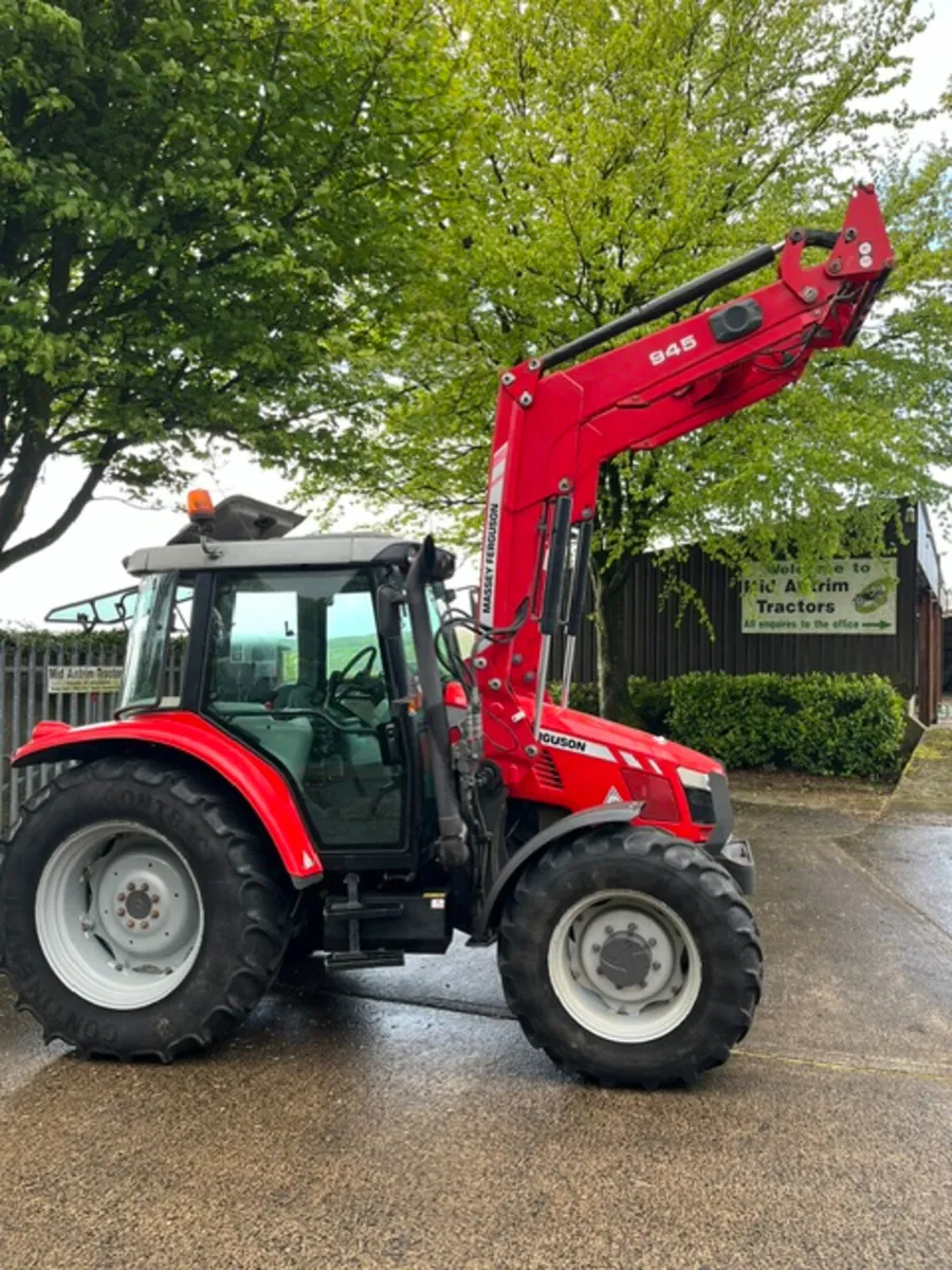 2013 Massey Ferguson 5410 Dyna-4 c/w 945 Loader - Image 2