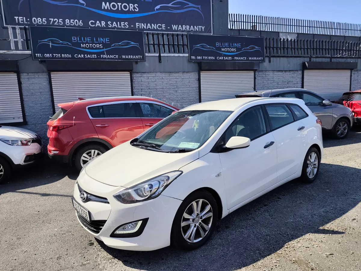 132  Hyundai i30 - Image 1