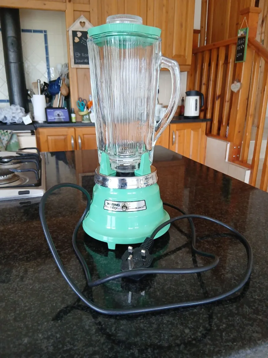 Waring Pro Classic Blender - Image 1