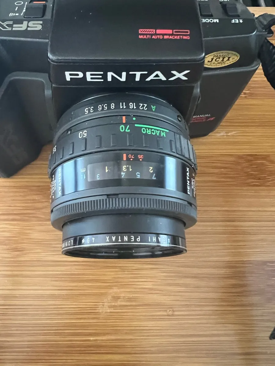 Pentax  SFX n camera with zoom lens - Image 2