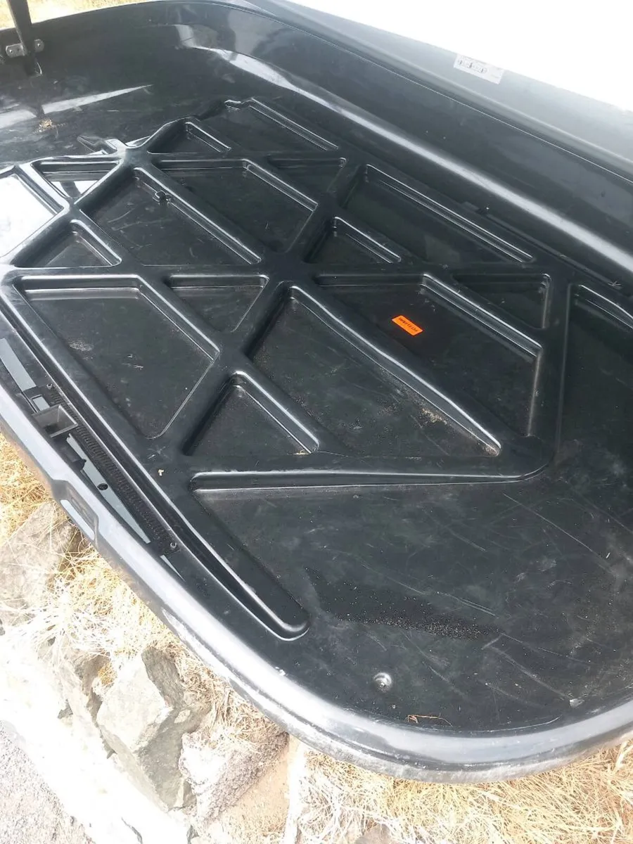 Roofbox - Image 2