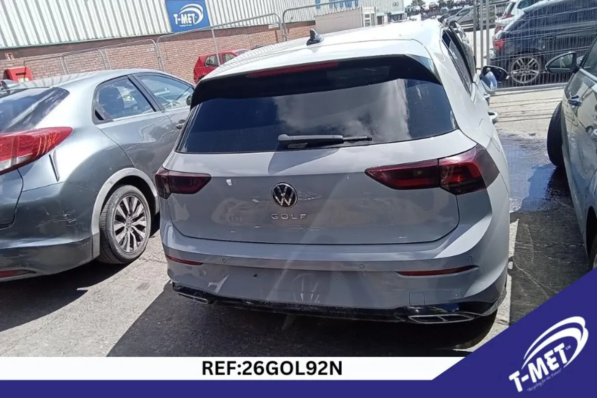 2024 VOLKSWAGEN GOLF BREAKING FOR PARTS - Image 2