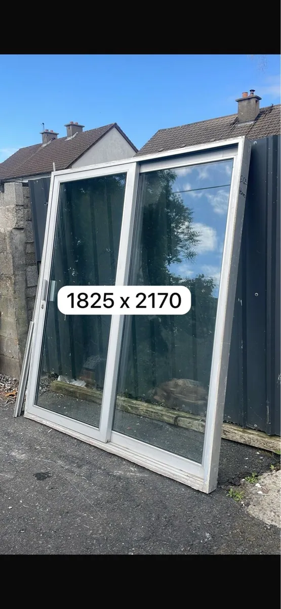 SLIDING PATIO DOOR HIGH QUALITY