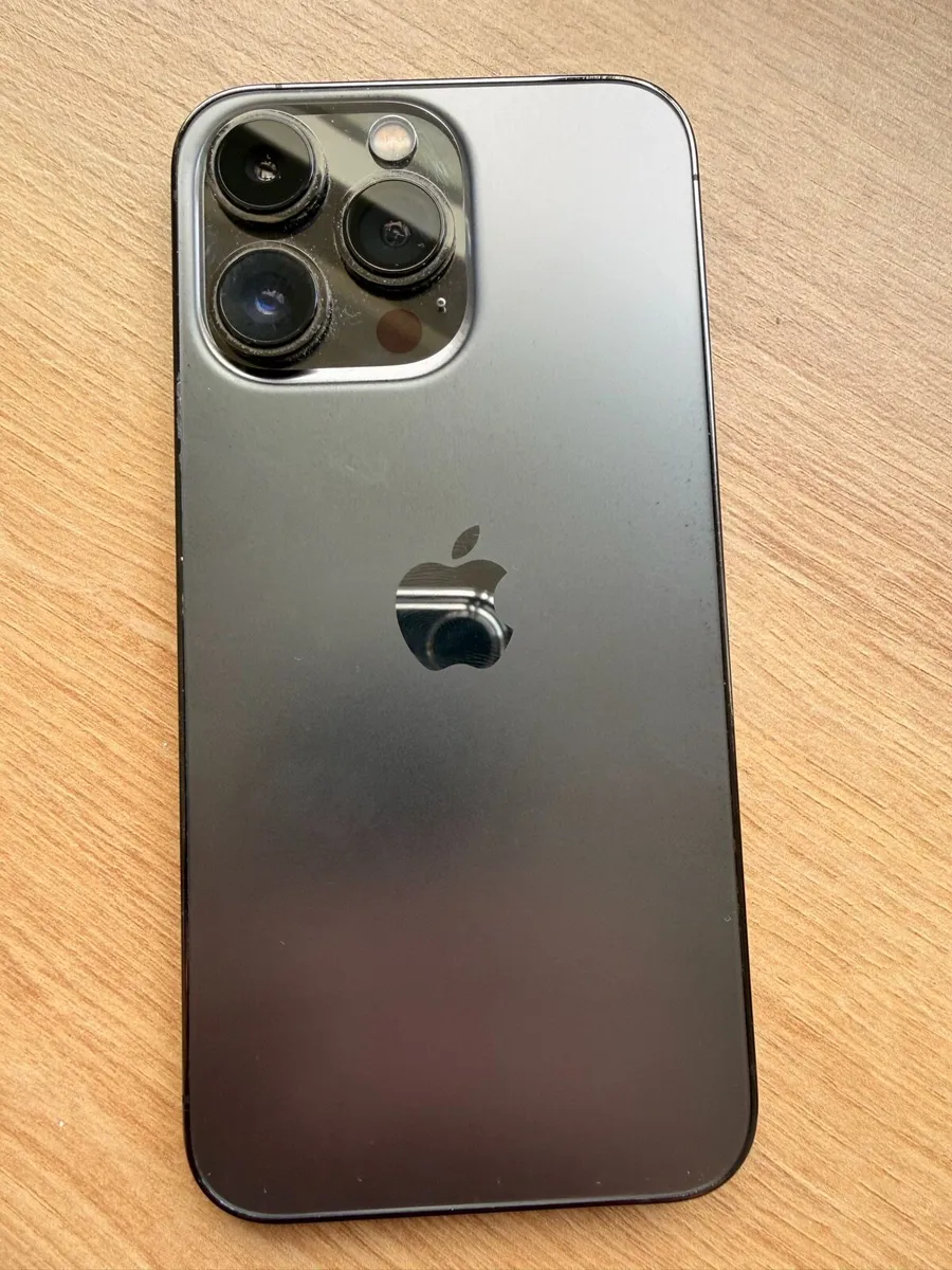 1 TB iPhone 13 PRO Battery 100% (New) - Image 1