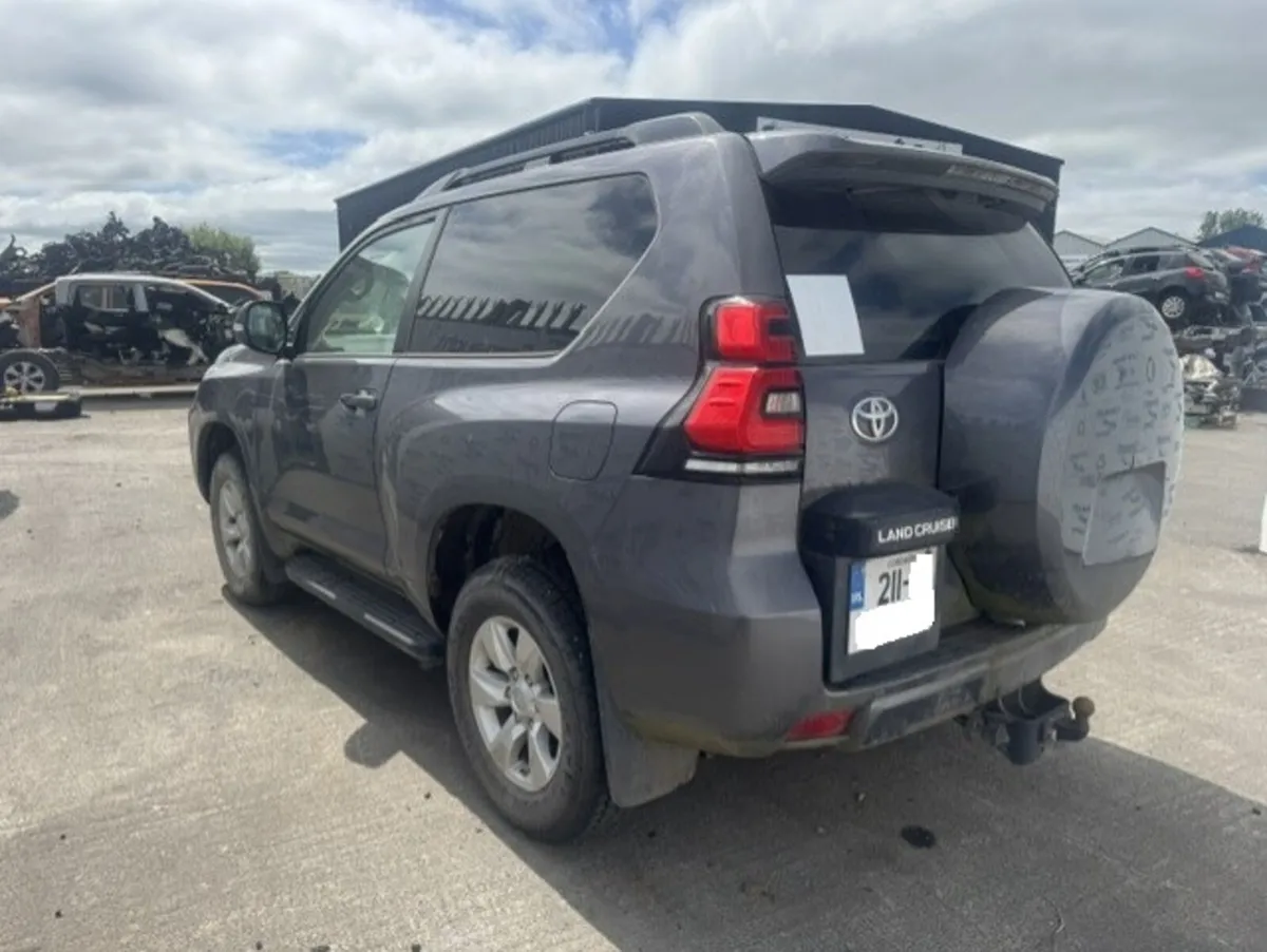 2021 TOYOTA LANDCRUISER 2.8D JIUST IN FOR BREAKING - Image 3