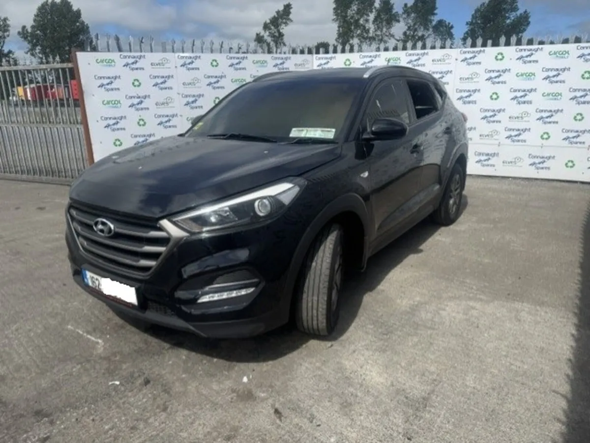 2016 HYUNDAI TUSCON 1.7D JUST IN FOR BREAKING - Image 2
